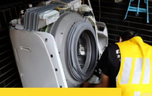 Read more about the article 小Q媽咪_fifi人生Ｘ呼叫黃背心。由客戶決定付款價格的100種居家服務！